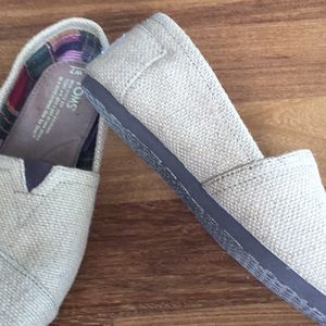 Toms Shoes - Toms burlap shoe Toms Shoes - Toms burlap shoe